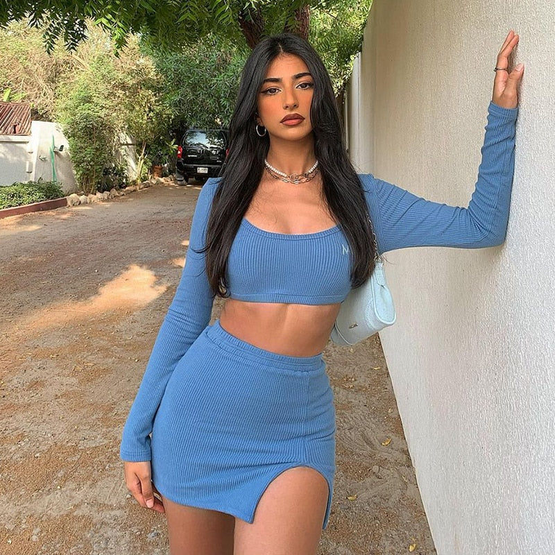 Long Sleeves Solid Navel Low Neck Bodycon