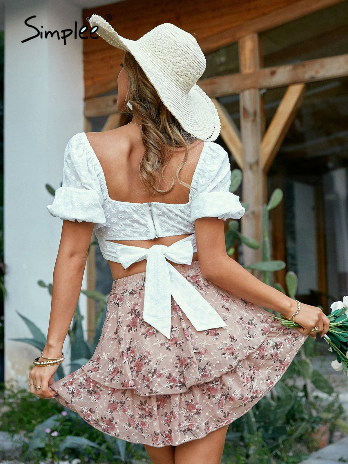 Simplee Floral emboridery boho elastic casual skirt