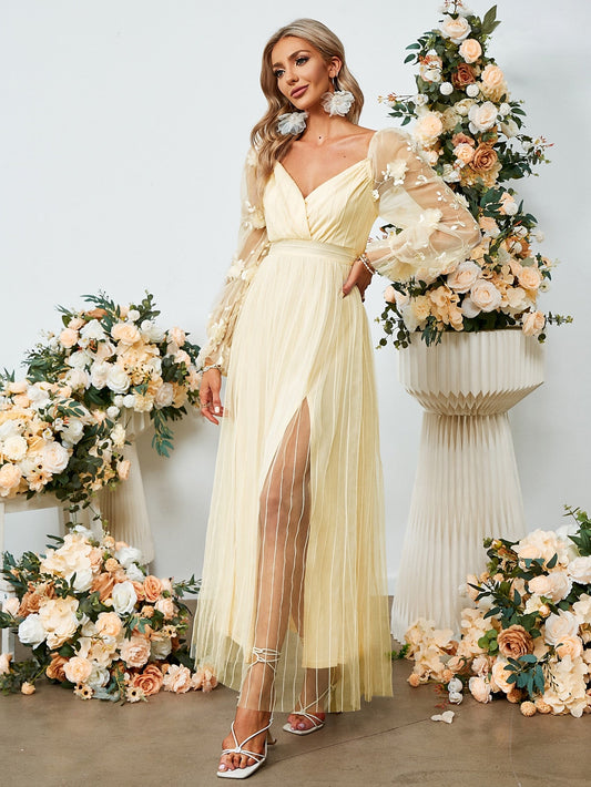 Simplee Elegant embroidery tulle floral wedding dress