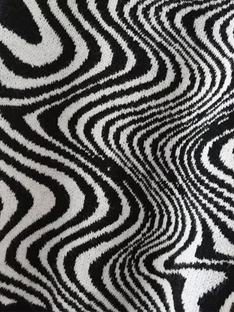 Aproms Elegant Black White Striped Sweaters